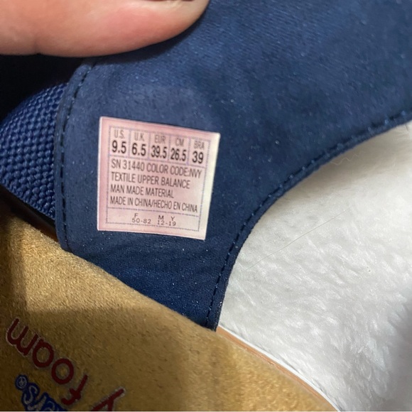 NEW BOB’s from Skechers Memory Foam Navy Blue Sandals 9.5 - Picture 5 of 9